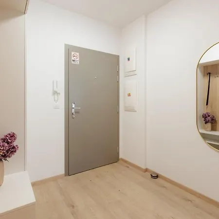 Lägenhet Flystay Balcony Retreat Bratislava