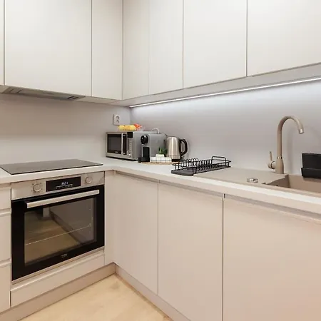 Flystay Balcony Retreat Μπρατισλάβα